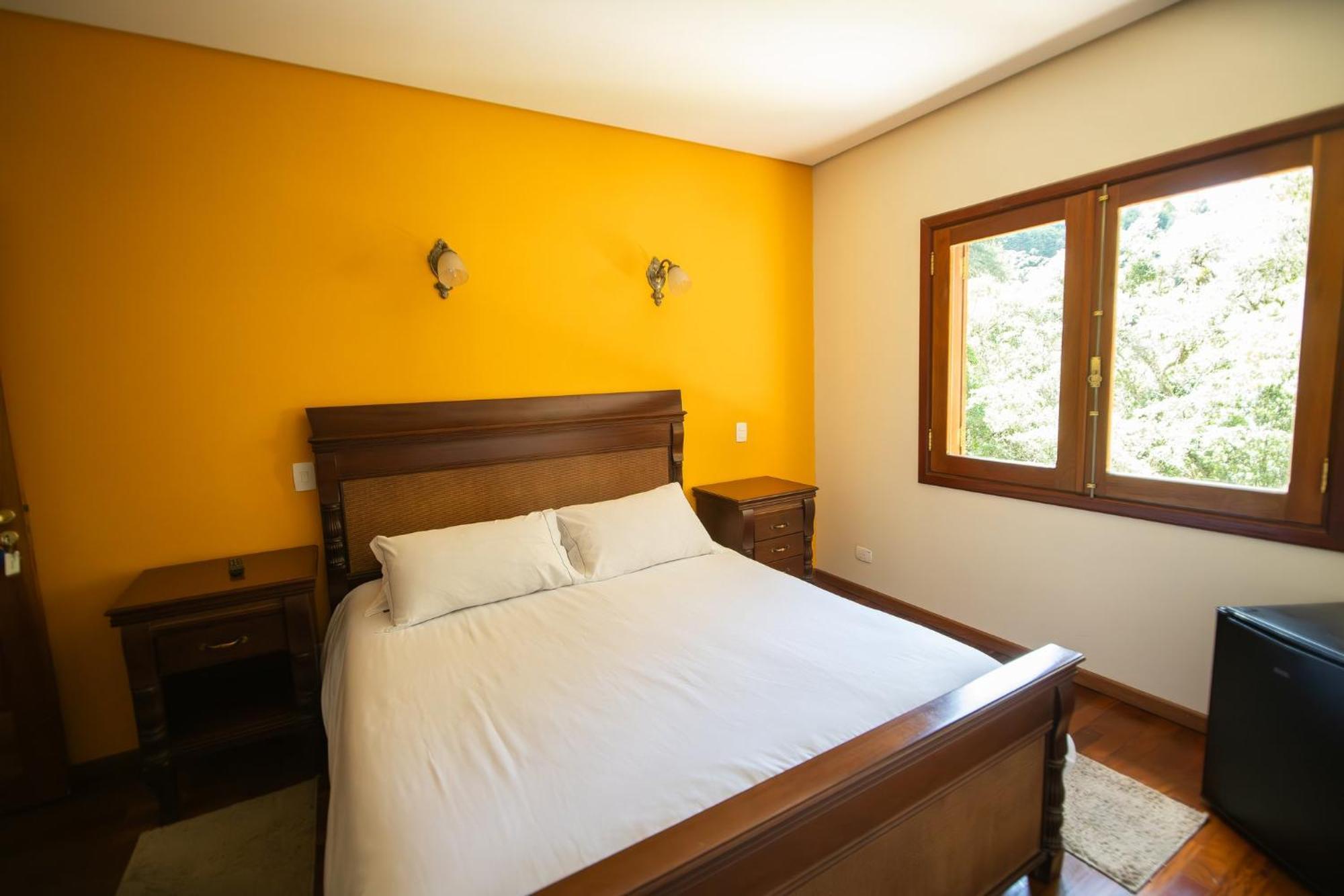 Araucaria Lodge Кампус-ду-Жордан Екстер'єр фото