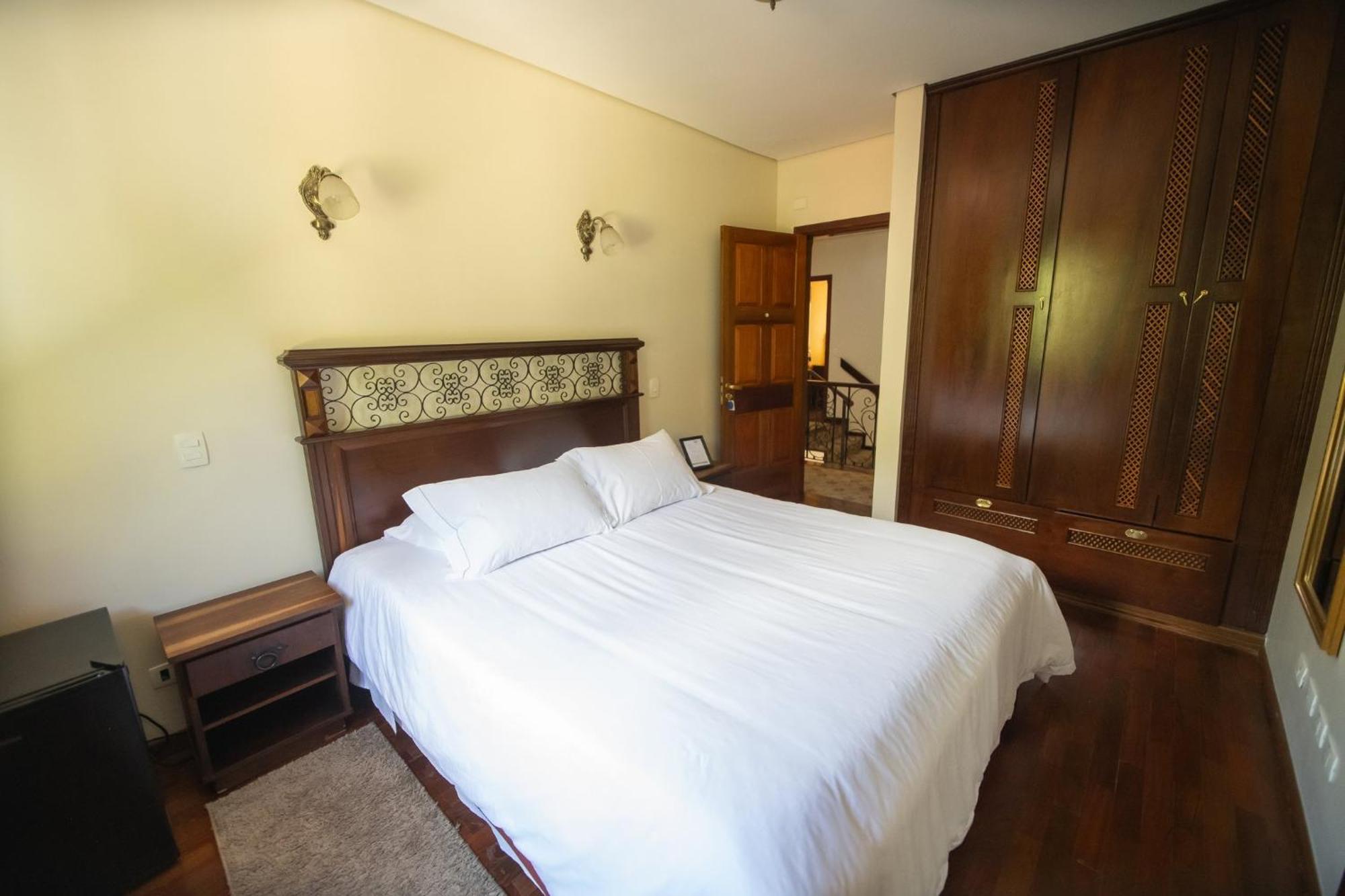 Araucaria Lodge Кампус-ду-Жордан Екстер'єр фото