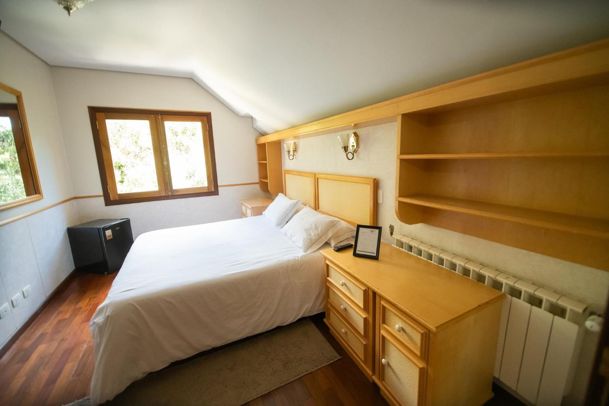 Araucaria Lodge Кампус-ду-Жордан Екстер'єр фото