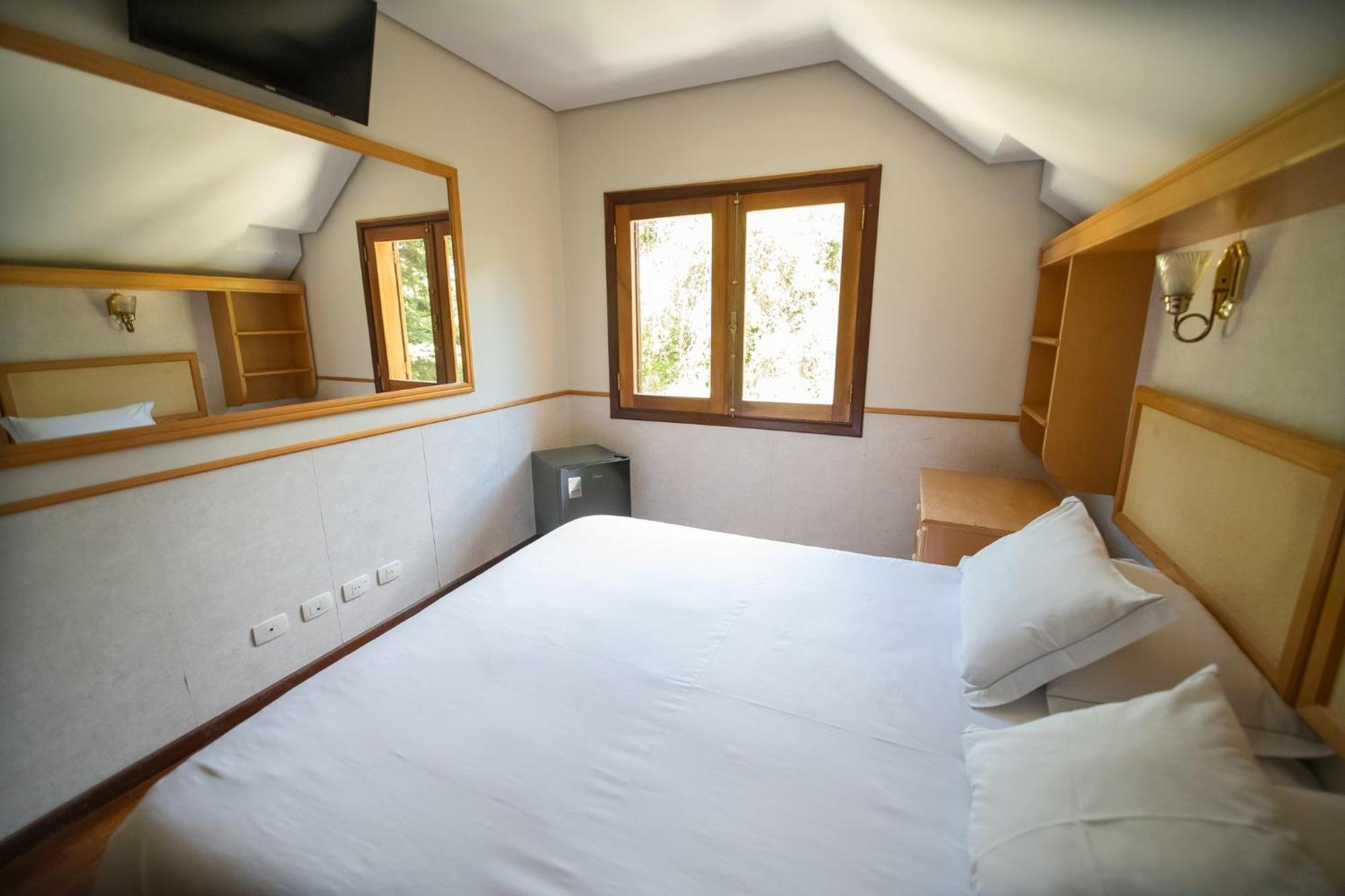 Araucaria Lodge Кампус-ду-Жордан Екстер'єр фото