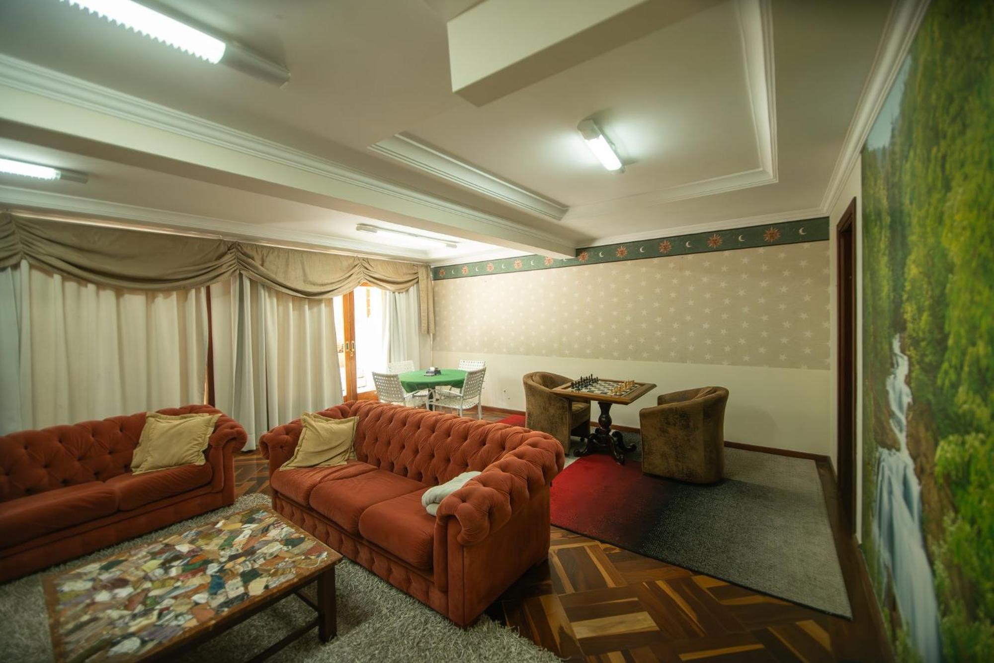 Araucaria Lodge Кампус-ду-Жордан Екстер'єр фото